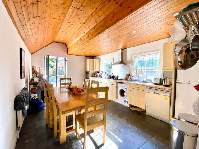 Mildmay Grove South, Islington N1, 3 bed flat to rent, £3,600 pcm | PrimeLocation