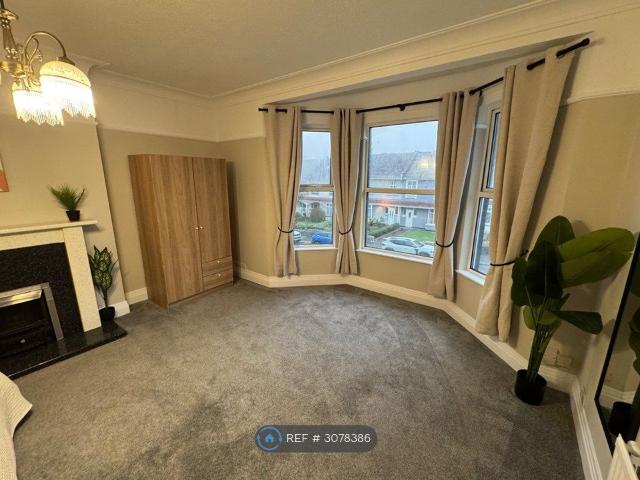 Milehouse Road, Plymouth PL3, Room to rent, £695 pcm | PrimeLocation