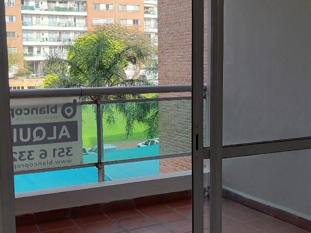 MILENICA UNIVERSITARIA DPTO 1 DORM CON COCHERA Y BALCON