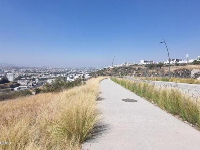 Milenio III terreno mixto en venta de 10163 m2 RAH2365
