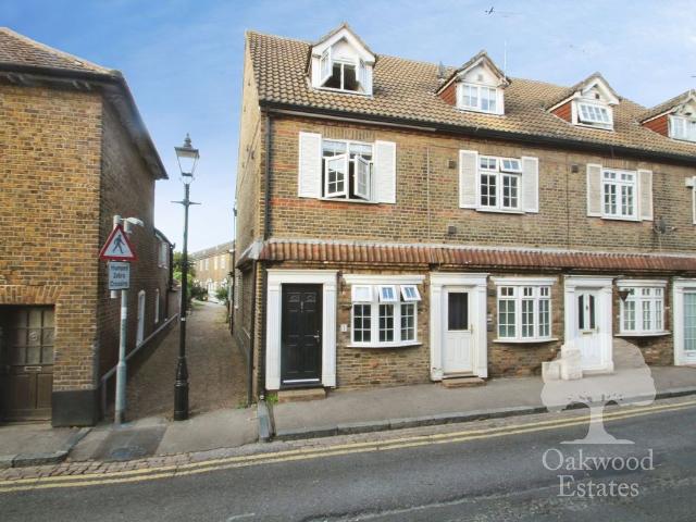 Milestone Cottages, High Street, Colnbrook SL3, 3 bed end terrace house to rent, £2,500 pcm | PrimeLocation