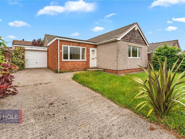 Milford Avenue, Wick, Bristol, Gloucestershire BS30, 2 bed bungalow to rent, £1,550 pcm | PrimeLocation