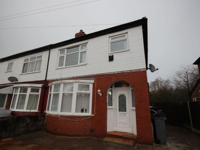 Milford Drive M19, 3 bed property to rent, £1,400 pcm | PrimeLocation