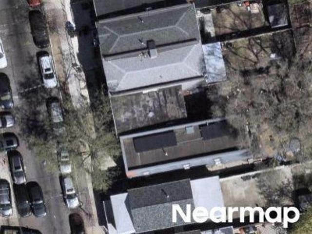 Milford St Apt