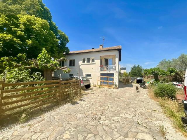 Milhaud, villa 4 pièces