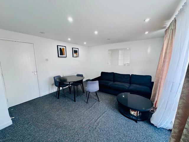 Milk Street, London E16, 2 bed flat to rent, £2,000 pcm | PrimeLocation