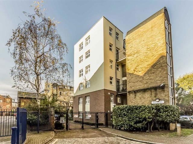 Milk Yard, Wapping E1W, 2 bed flat to rent, £2,300 pcm | PrimeLocation