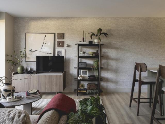 Mill Mead Staines upon Thames TW18 Studio to rent £1,585 pcm £366 pw