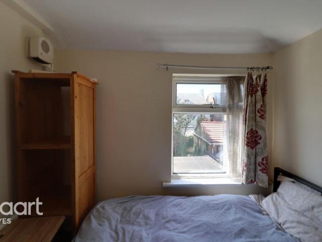 Mill Avenue, UXBRIDGE 1 bed in a house share to rent £750 pcm £173 pw