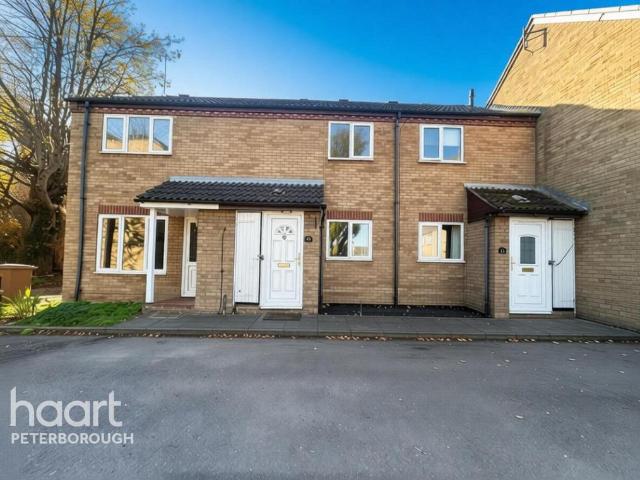 Mill Close, WISBECH 2 bed terraced house to rent £800 pcm £185 pw