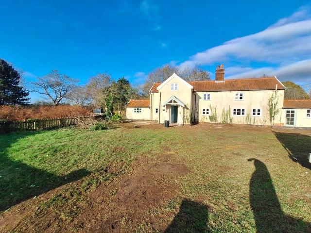 Mill Cottage, Broxtead Estate, Sutton, Woodbridge IP12, 3 bed cottage to rent, £2,500 pcm | PrimeLocation