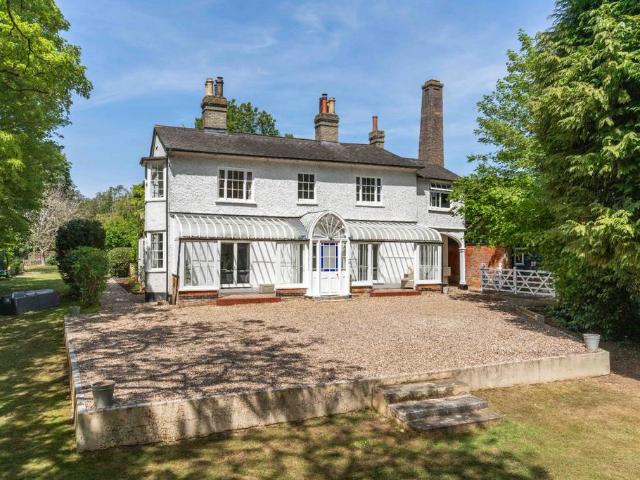 Mill End, Standon, SG11 6 bed detached house to rent £4,500 pcm £1,038 pw