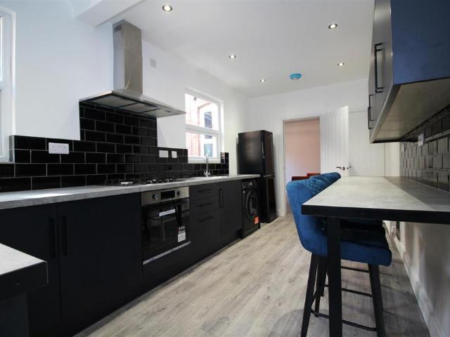 Mill Hill Lane, London Road, Leicester 1 bed in a house share to rent £700 pcm £162 pw