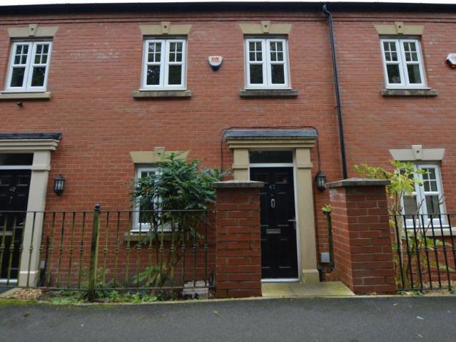 Mill Lane, Aspull 3 bed townhouse to rent £1,200 pcm £277 pw