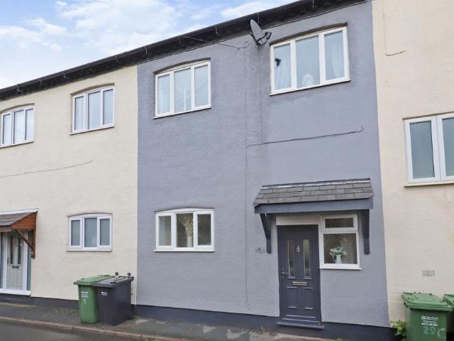 Mill Lane, Kidderminster, DY11 2 bed terraced house to rent £1,100 pcm £254 pw