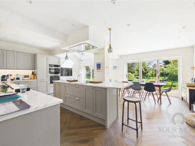 Mill Lane, Peterborough PE7 4 bed detached house to rent £2,950 pcm £681 pw