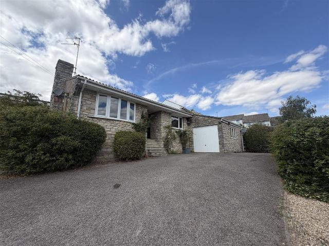 Mill Lane, Preston DT3, 4 bed detached bungalow to rent, £1,700 pcm | PrimeLocation