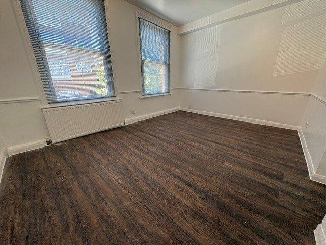 Mill Lane, West Hampstead NW6 1 bed flat to rent £1,895 pcm £437 pw