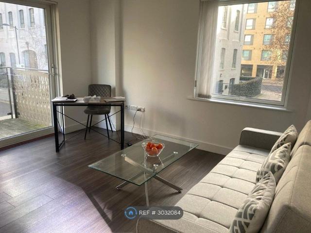 Mill Park, Cambridge, Cambridgeshire, England, Gbr CB1, 1 bed flat to rent, £2,100 pcm | PrimeLocation