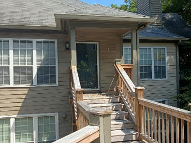 Mill Pond Ct SE