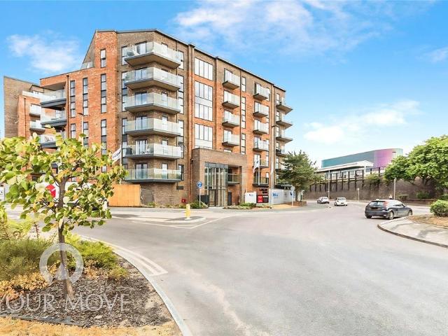 Mill Pond Road, Dartford DA1 2 bed flat to rent £1,780 pcm £411 pw