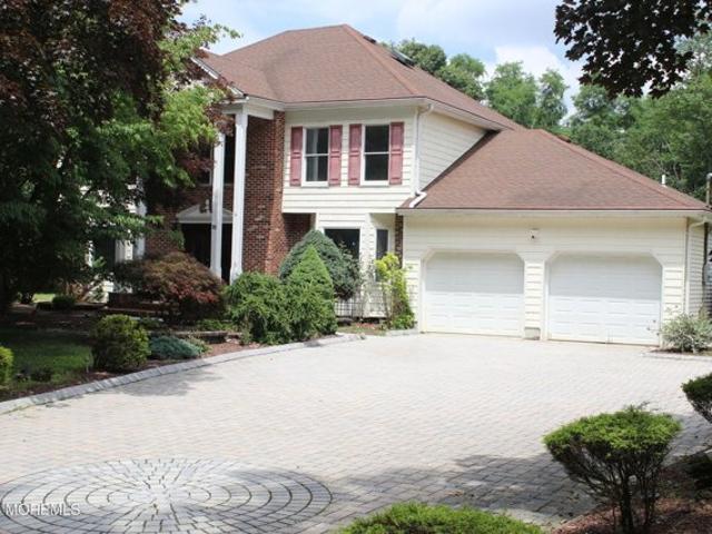 Mill Rd, Manalapan, Home For Sale