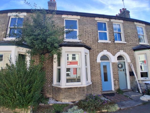 Mill Road, Cambridge CB1, 1 bed flat to rent, £700 pcm | PrimeLocation