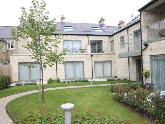Mill Road, Cambridge, CB1 2 bed duplex to rent £2,350 pcm £542 pw