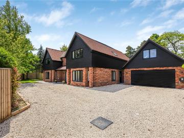 Mill Road, RG9 3LN 5 bed detached house to rent £10,000 pcm £2,308 pw