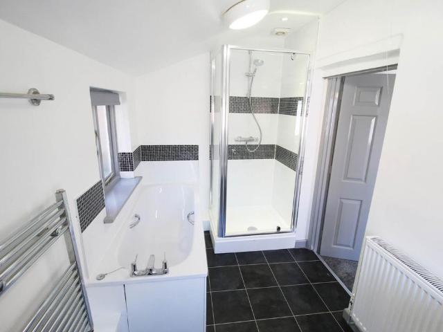 Mill Street, Wantage OX12 1 bed flat to rent £925 pcm £213 pw