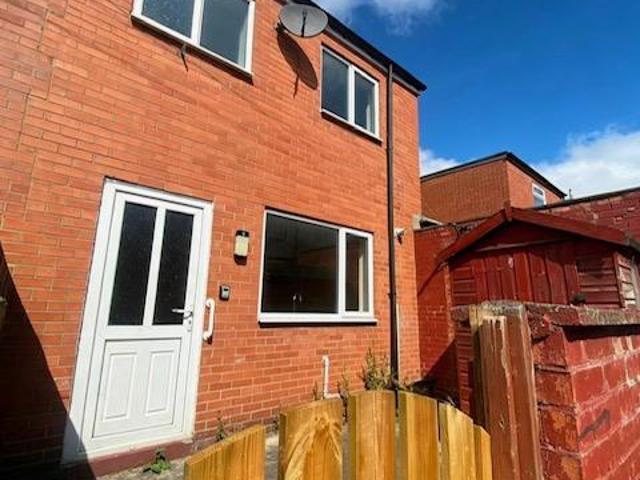 Mill Street, Willington DL15 2 bed terraced house to rent £600 pcm £138 pw