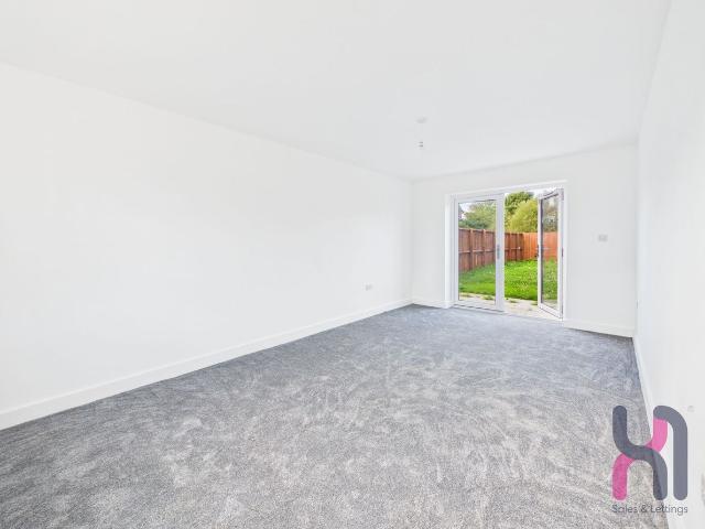 Mill Street, Ashton In Makerfield WN4, 3 bed end terrace house to rent, £1,300 pcm | PrimeLocation