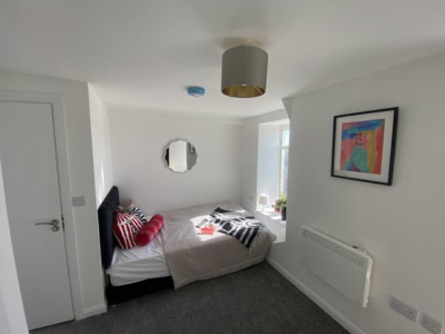 Mill Street, Cannock WS11 1 bed in a flat share to rent £650 pcm £150 pw
