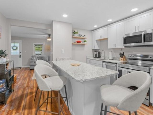 Mill Street Ct Unit,lancaster, Condo For Sale