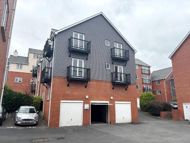 Mill Street, Evesham 2 bed apartment to rent £995 pcm £230 pw