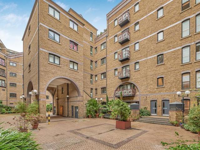 Mill Street, Shad Thames SE1, 2 bed flat to rent, £2,600 pcm | PrimeLocation