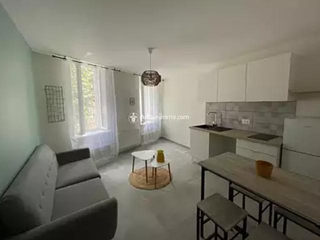 Millau 12100 Location appartement 2 pièces t2