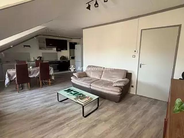 Millau 12100 Location appartement 2 pièces t2
