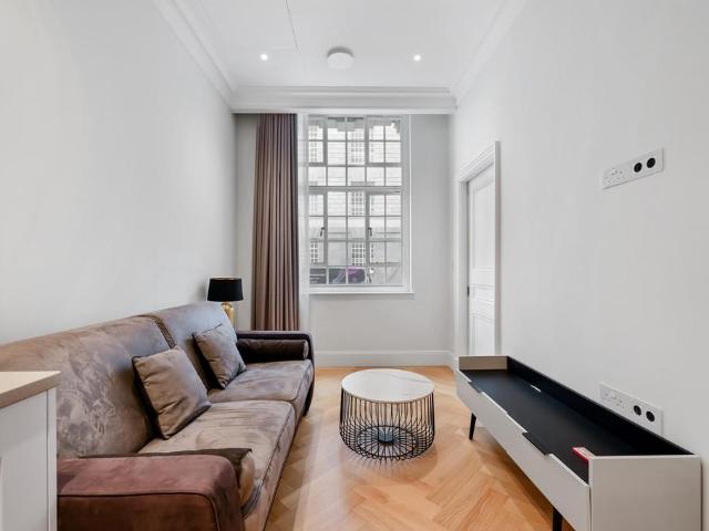 Millbank Place, Westminster, London. 1 bed apartment to rent £3,488 pcm £805 pw
