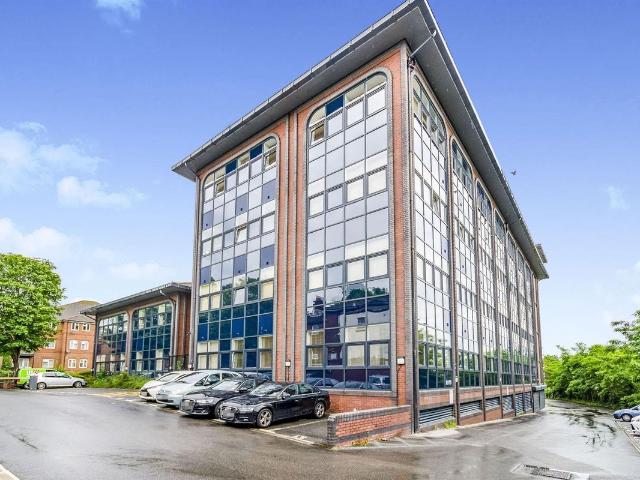 Millbrook Road East, Southampton SO15, 2 bed flat to rent, £1,250 pcm | PrimeLocation