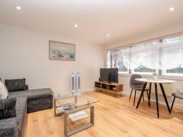 Millbrook Road East, Southampton SO15, 2 bed flat to rent, £1,350 pcm | PrimeLocation