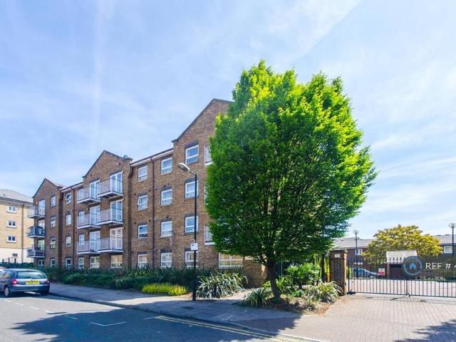 Millennium Drive, London E14, 2 bed flat to rent, £1,898 pcm | PrimeLocation