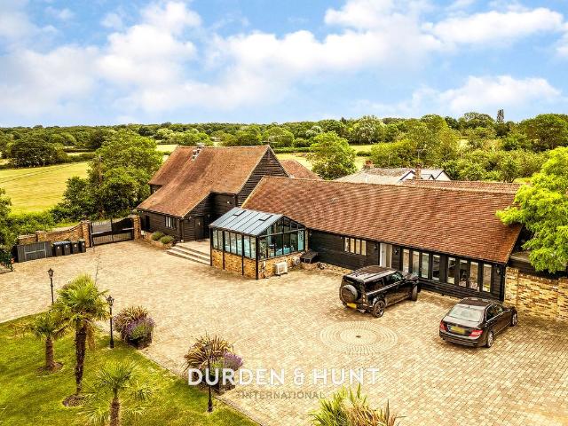 Millers Lane, Chigwell IG7, 5 bed detached house to rent, £7,000 pcm | PrimeLocation