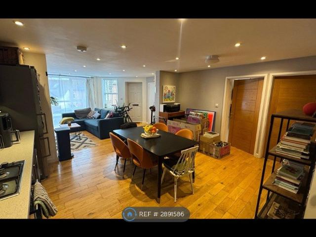 Millers Road, Brighton BN1, 2 bed flat to rent, £1,500 pcm | PrimeLocation