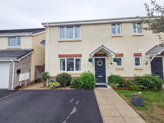 Millers Wood, Blackwood NP12, 3 bed semi detached house to rent, £1,350 pcm | PrimeLocation