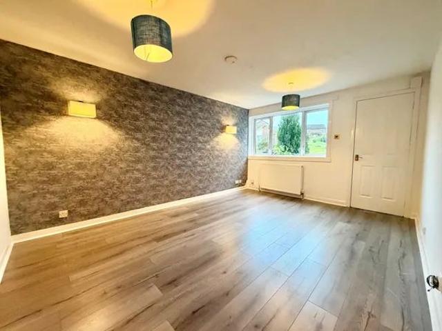 Millersneuk Crescent, Millerston