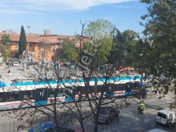 Millet Caddesi Üzerinde Full Yapılı