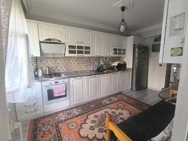 Millet Bahçesi Civarı 3+1 Full Masraflı Fırsat Daire