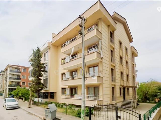Millet Bahçesine Komşu Geniş 3+1 Kiralık Dubleks