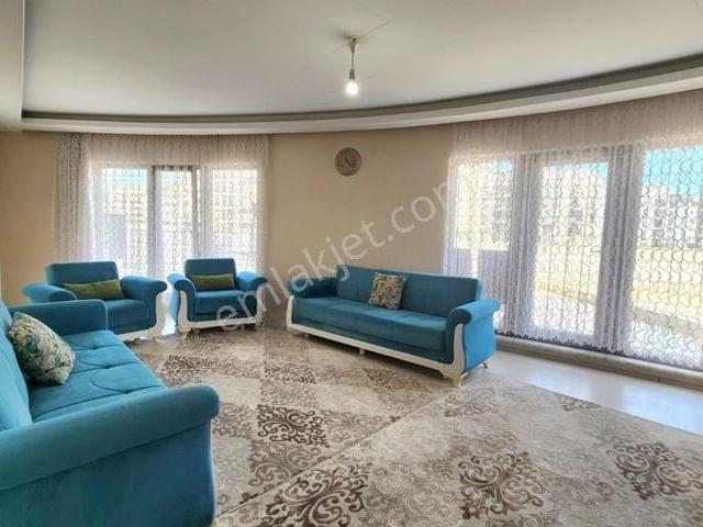 Millet Mah. Geniş Teraslı Site İçi Satılık 250 M2 3+1 Daire